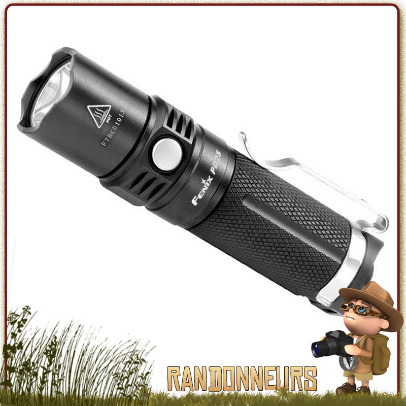 Lampe torche puissante, la FENIX PD25 donne 550 lumens sur près de 130 mètres, sur trois piles CR123A Lampe torche puissante, la FENIX PD25 donne 550 lumens sur près de 130 mètres, sur trois piles CR123A